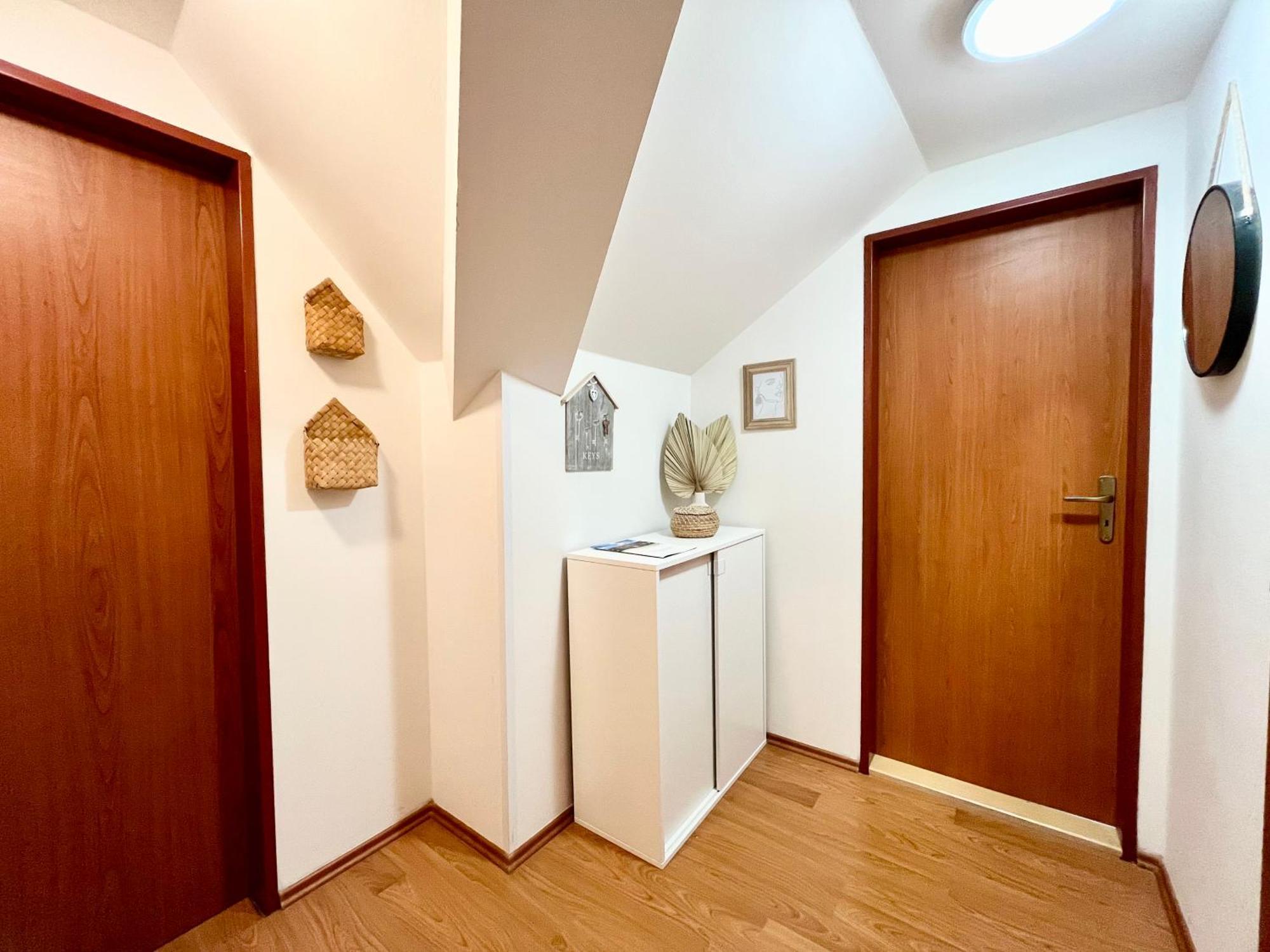 Apartman Karlovice Karlovice  Eksteriør billede